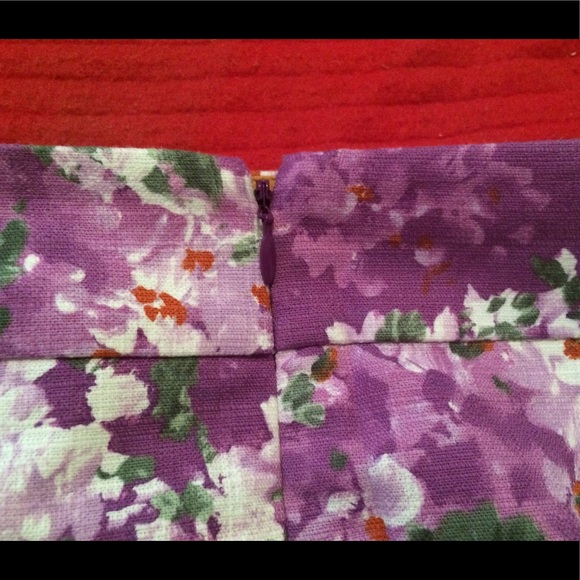 NWOT J Crew Floral skirt👗 - Picture 2 of 4